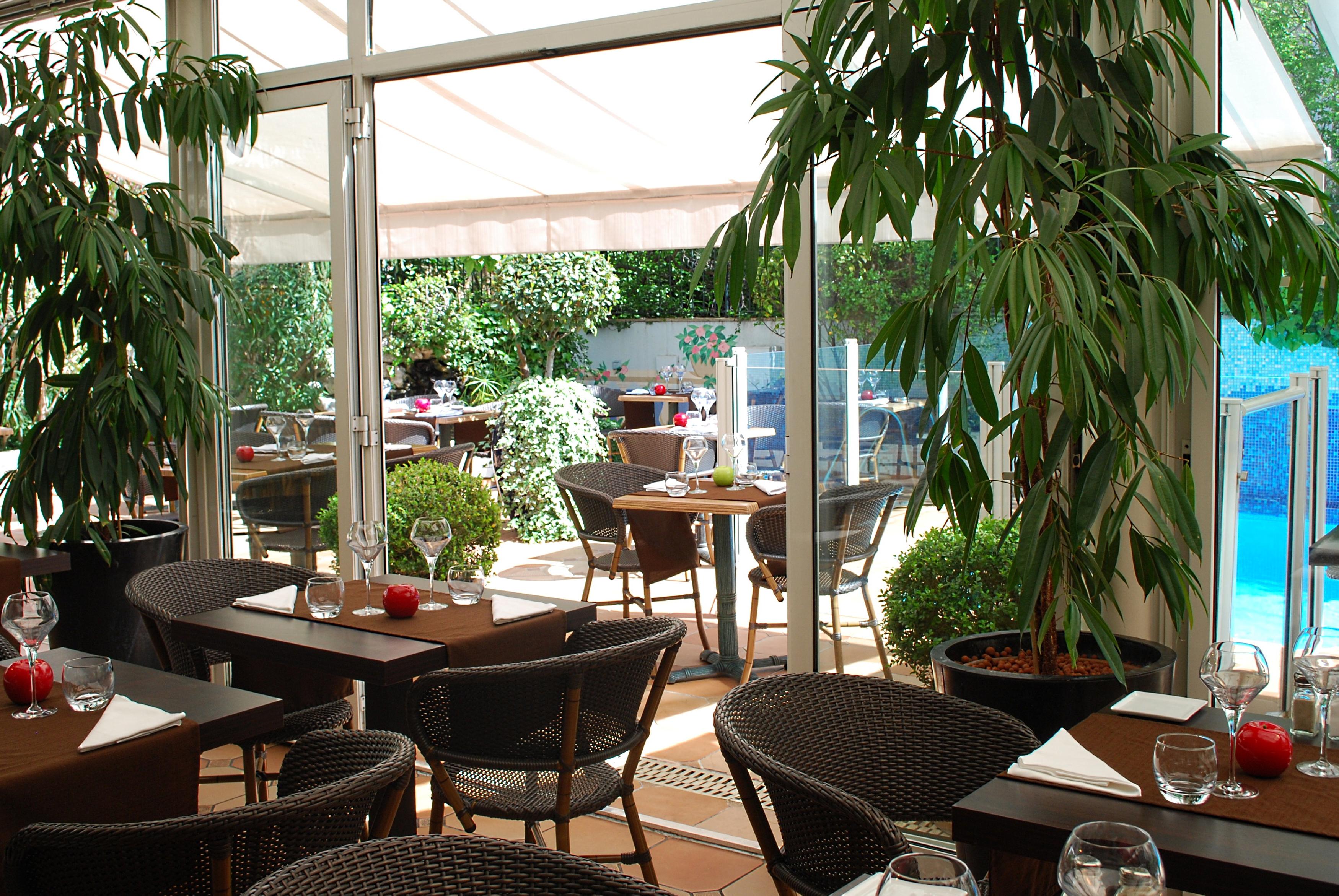 Hotel Amarante Cannes Luaran gambar